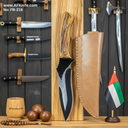 سكين من معدن الاستانلس ستيل ٤٤٠ مغطى باللون الاسود ومقبض من الخشب الموزاييك وغمد من الجلد رقم ٢١٨